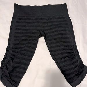 Lululemon bike shorts EUC